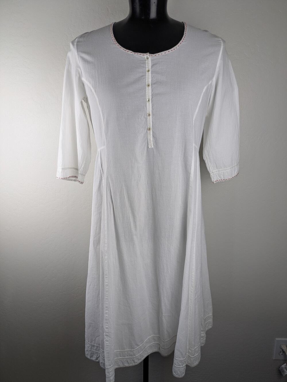 Anokhi size XL white organic cotton kaftan dress pink stitching detail